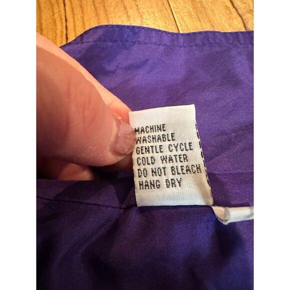 Vintage Purple Silk Bomber Jacket – Quilted Bead Accent – Size M – Fuda Internat - Picture 7 of 11